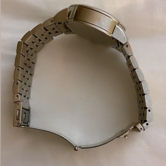 Michael Kors Watch - Picture 2 of 6